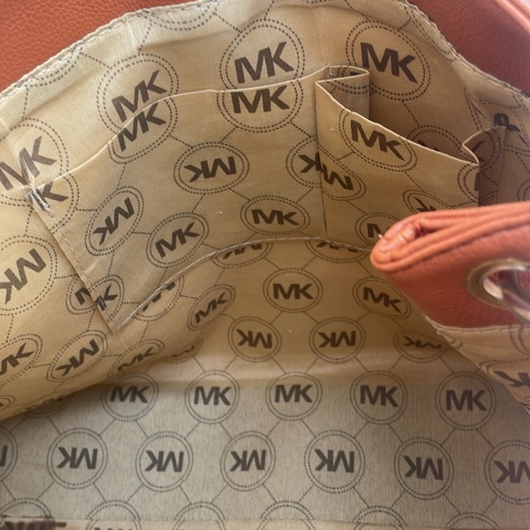 Michael Kors Pebble Chain Bag Purse - Picture 10 of 10